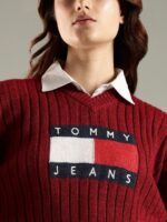 Tommy Hilfiger Women Brand Logo Printed V-Neck Regular Pullover - Image 3